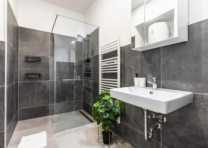Apartment Classy And Elegant In A Calm Area Wien